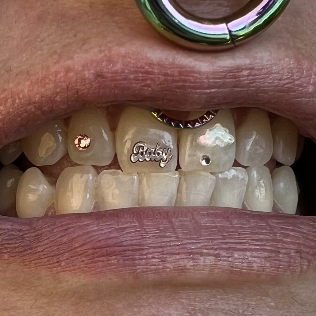 Facetune_14-08-2023-12-20-22